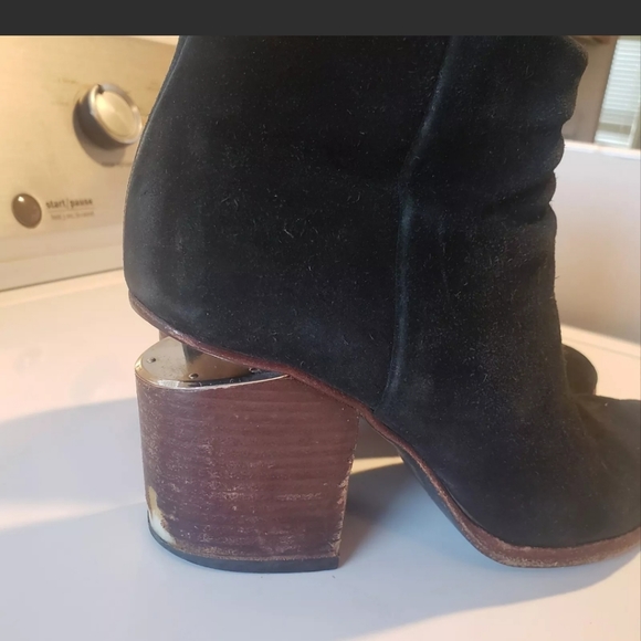 Alexander Wang Gabi Boots Suede Leather Cut-out Heel Ankle Boots size 37 / 7 - Picture 8 of 11